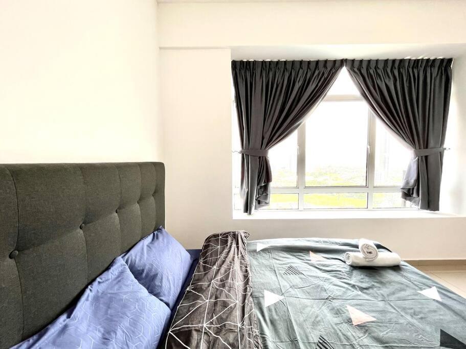 Urban Home-Swimming Pool-City Center Malacca Екстер'єр фото