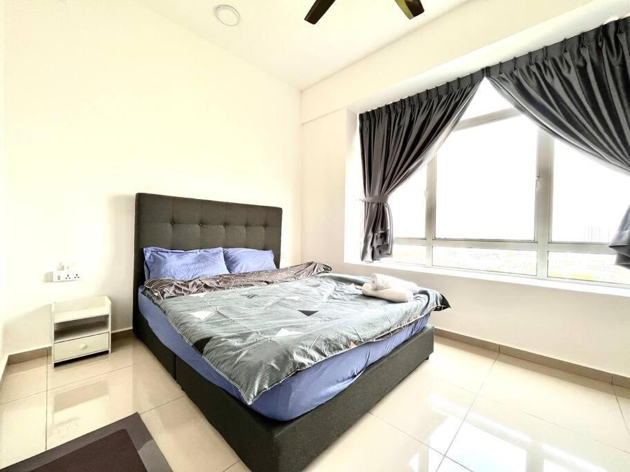 Urban Home-Swimming Pool-City Center Malacca Екстер'єр фото