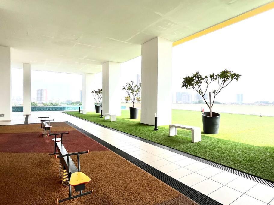 Urban Home-Swimming Pool-City Center Malacca Екстер'єр фото