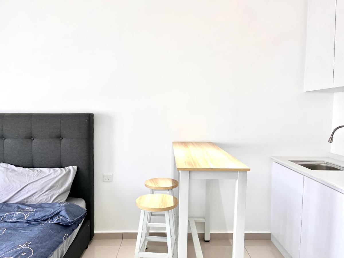 Urban Home-Swimming Pool-City Center Malacca Екстер'єр фото